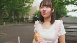 MIDE-812 中文字幕 重覆誕生和毀滅AV偶像南野空跟拍30天充滿誠意的出道作品。 南乃そら