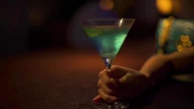 国产精品福利 女神级172CM性感美女嫩模酒吧喝酒不小心中招后被猥琐男带到酒店扒掉衣服玩弄侵犯 国语
