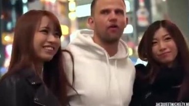 mona tsubaki a tokyo avec mona et tsubaki