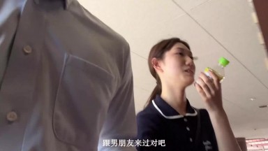 FC2 PPV 4560779 CHS絕美女模特，在喜歡的攝影面前被其他男人玩弄