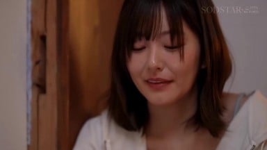 START-353 [无码破解]隔壁的美人妻似乎欲求不满 趁夫妻吵架的间隙透过墙上10厘米的洞 青空光 