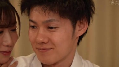 HNTRZ-016 毕业典礼结束后....继母，姐姐和保姆三位偏亮女人 黒川すみれ 葵百合香