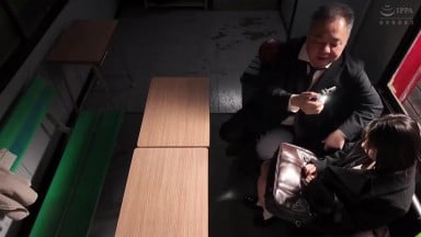 REAL-930 交往了三个月的男朋友连嘴都还没有亲过……却每天被变态的老师侵犯骚扰 松井日奈子 