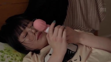 MIDA 308 (中文字幕) 目擊到喪女尼特妹妹自慰的我理性崩壞 不管她已經高潮爆走抽插 月雲夜