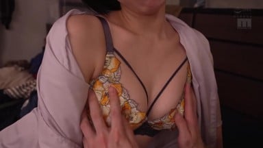 MIDA-327 拯救复读的儿子！干练的教育妈妈用小穴帮儿子发泄性欲 石原希望
