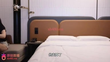 王安全 高個妹子，身材苗條顔值高，穿的齊逼小短褲來，口活挺好就是不太配合，才幹沒多久就催我說她受不了了 探花 探花國產 自拍