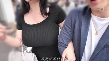 SONE-978 带着胸部丰满的K罩杯妹子逛街、露出，之后进去旅馆马上插入 南羽琉