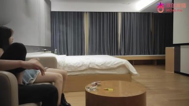 李白 嬌小可愛的妹妹 剛下海什麽都不會 重在聽話讓幹嘛就幹嘛  探花 探花國產 自拍