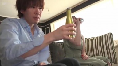 STARS 739 (中文字幕) 賓館與性欲與西元明沙。醉酒吐露本性欲望全開！持續做愛到早上的淫遊性愛