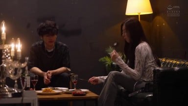 ADN-746 [新模型无码破解]那位对我爱答不理的高冷御姐 得知我恋爱后竟然嫉妒到强吻 白峰美羽