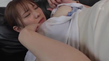 SSIS 221 (中文字幕) 無自覺挑逗男人的穿衣巨乳 超幸運的色狼妄想情境Special 早野詩