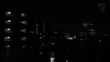 JUR-513 背德的NTR影院包房 被低俗男人丑陋肉棒玷污的贞淑妻子 白石茉莉奈