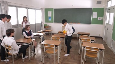 DASS-812 绝对指令订阅：我金钱的力量收买了小姐姐，让她在男朋友面前和我做爱 美園和花