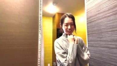 SDNM-523 34岁的今村由美天生开朗，在艺术学校的工作总是充满笑容