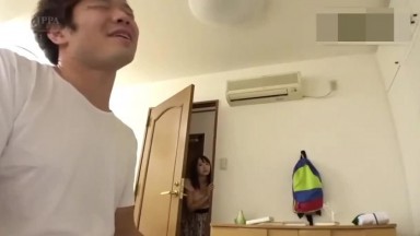 SCPX 327[中文字幕] 美女姐姐男朋友有外遇找弟弟洩憤，不斷刺激弟弟的乳頭，硬起來後給他破處，在小穴裡面無套內射到精盡 2