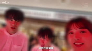 NTRH 025[中文字幕]小穴後宮校外旅行！好不容易交到女朋友的弱勢男生，被淫蕩妹子們當成性愛練習對象NTR ！超人氣女優北岡果林・虹村由美首次共演！！