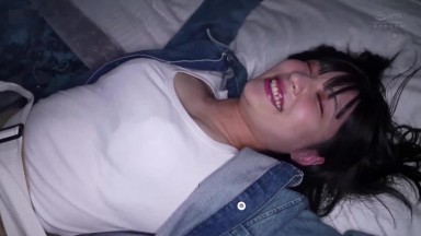 NPJS 175[中文字幕]自暴自棄素人 被男友甩了的傷心女孩，被搭訕達人吃得乾乾淨淨 虹村由美