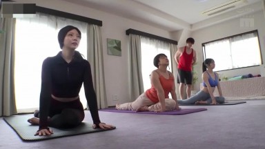 MIDA 460 無碼 中文 [AI解碼版]中出妊活瑜伽教室 媚藥和排卵誘發劑讓地味纖瘦巨乳年輕妻子汗流浹背地持續高潮 百田光稀