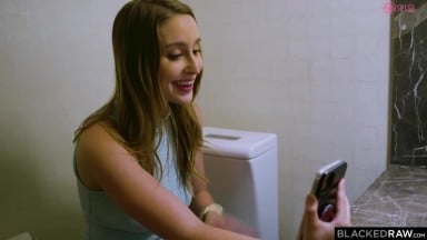 [中文字幕]BlackedRaw.20.10.12.Laney.Grey 没错 请干我