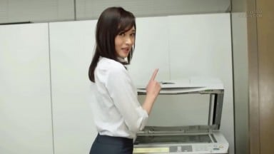 ABP-454 [新模型无码破解]职场OL穿着丝袜高跟与同事在公司内偷情做爱 上原瑞穂