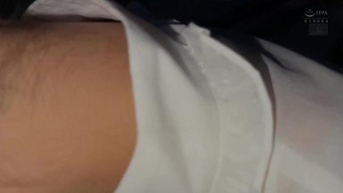 HMN-779 路边的醉酒萝莉被我捡回家随意猥亵内射 由良かな