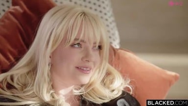 [中文字幕]Blacked.26.01.28.Riley.Star 娇小金发尤物被英国大屌撑开