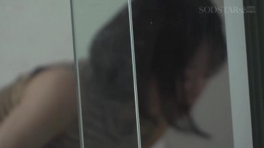 START 481[中文字幕]工作中被困在不能上廁所的密室裡，還被惡作劇，偷偷下了利尿劑！尿意撐到極限時內射性交，失禁高潮 MINA