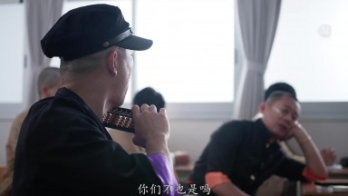 JUR-637 传说中的留级班级 用女教师由美的浓密教育更正过度留级的有问题中年 风间由美