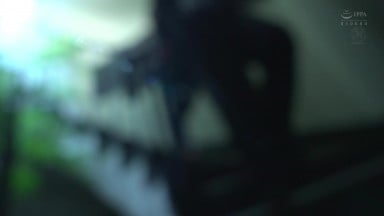 JUR-647 偶遇酒吧人妻NTR 「是为了你…」说着的妻子不知不觉沉迷于围攻的男人之中 竹内有纪