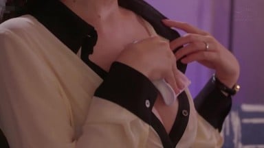 EBWH 247 (中文字幕) 在灼熱的夜晚，和散發著甜美汗水香氣的軟肉歐派美人妻上司同住一間房…「第一次就交給我…」被微笑著，持續被快感和背德感玩弄的處男的我 柏木文香