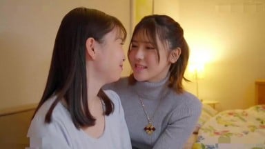 HUNTC 392[中文字幕]女生之間更懂敏感點 愛男友但牀上不合拍的她迷上閨蜜超絕技巧 欲求不滿的身體渴望2女1男刺激三角關系