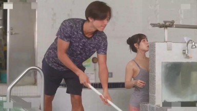 START 483[中文字幕]辭掉 OL 繼承家裡的澡堂，與青梅竹馬時隔 18 年再度相遇。小穴形狀完美契合他的肉棒，慾望一發不可收拾，趁著工作空檔汗流浹背打炮 小湊四葉