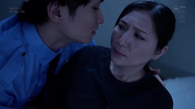 JUR-671 [新模型无码破解]女囚审讯轮奸在铁栏之中持续被侵犯 如同地狱般的每一天 椎名由奈