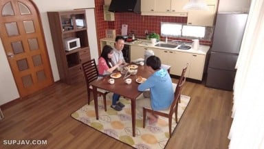 RCTD (@ @) JAV Mosaic 708 大屁股母子挑戰獎金！穿著破洞牛仔褲的抽插幹炮亂倫挑戰