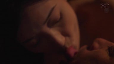 ROE-469 回老家发现祖父和母亲偷偷打炮。那天，我目睹的那件事让我一辈子都变成 吉永塔子