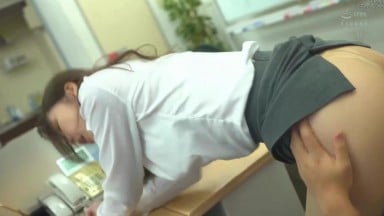 JUR-649 你的妻子真是太棒了 入职仅三个月的新员工在辞职信上写下的意外NTR故事 愛弓りょう