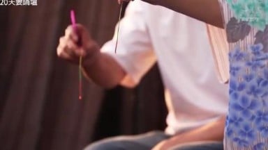 夏末汗流浹背中出性交 姨丈妻的無防備色氣讓我無法壓抑理性 明里紬