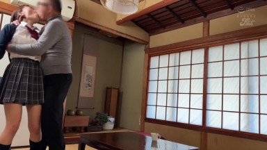 JUFE-616 玩弄青春期的身体的变态教师的自私 千叶优花