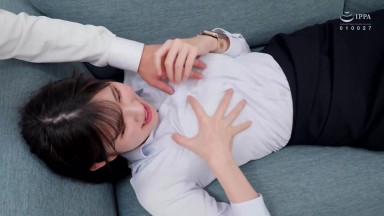 AKDL-364 合拍的同期女员工是我们的自慰宠物酱 大家一起友好地啪啪啪 福原美奈