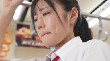 PFES-133 刚上京的女学生在电车通勤中被揉来揉去 竟然爱上了痴汉师 发情贪婪地SEX 明日叶三叶