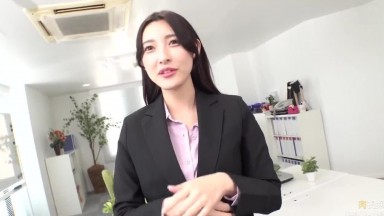 身材高挑正妹OL性感魅力 在辦公室裡撕開黑絲瘋狂輸出絲襪